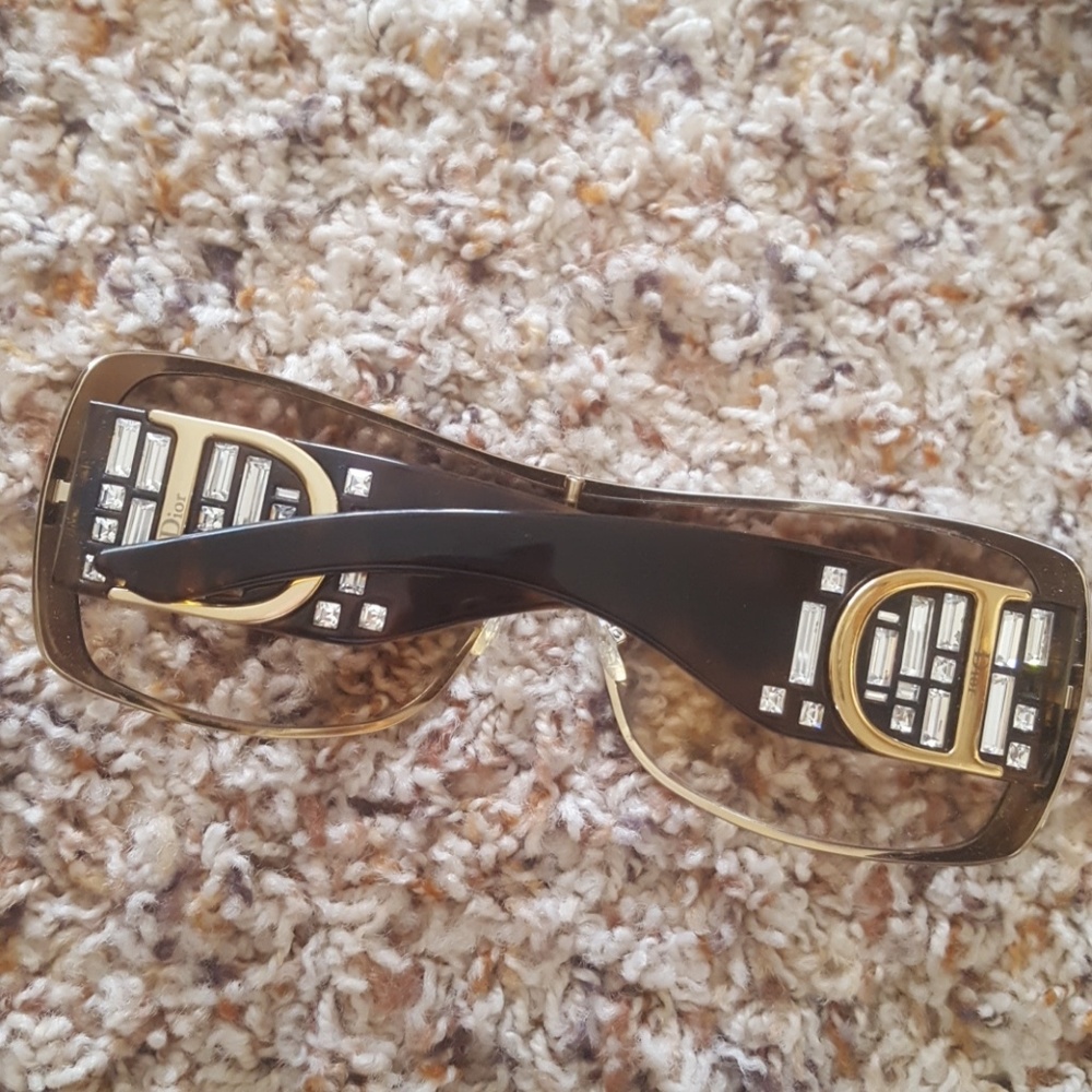 Dior Authentic